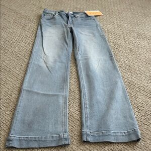 Risen Light Wash Flares NWT 3